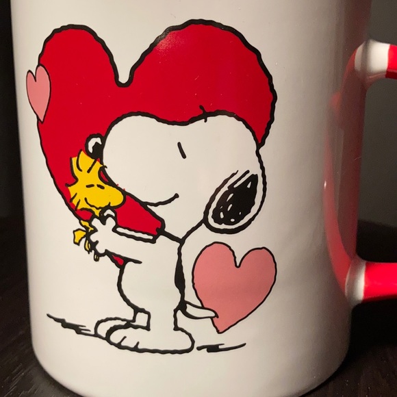Snoopy Heart Theme ceramic Mug ☕️ - Picture 3 of 6